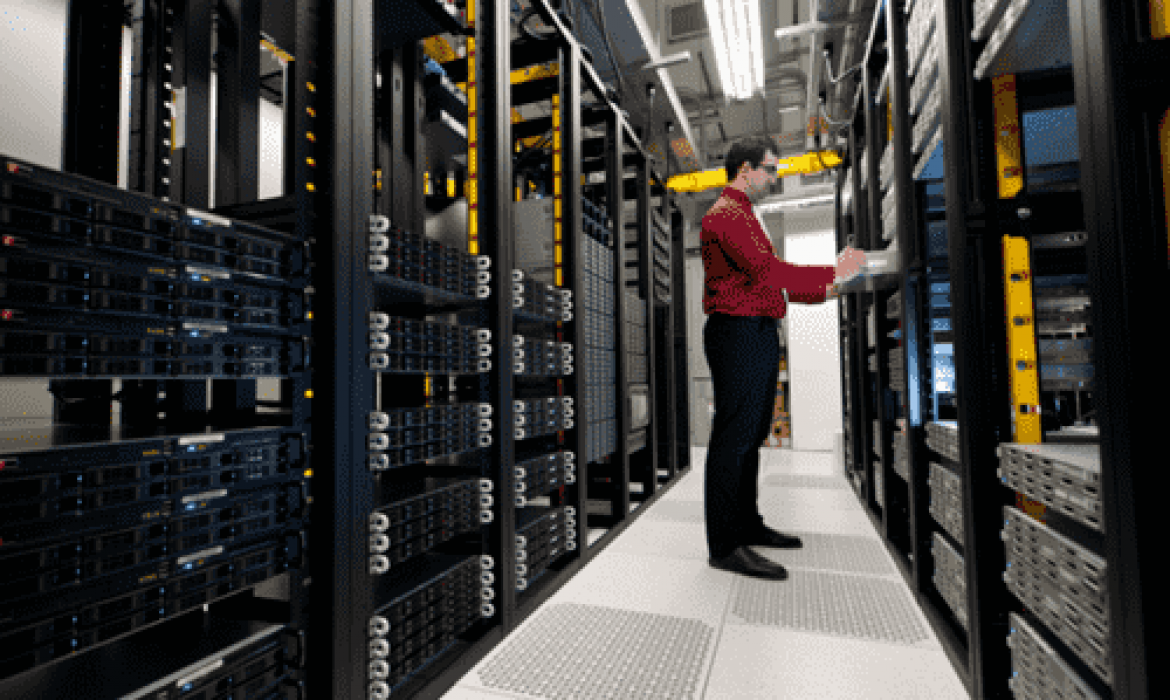 What is Server Consolidation: All You Need to Know